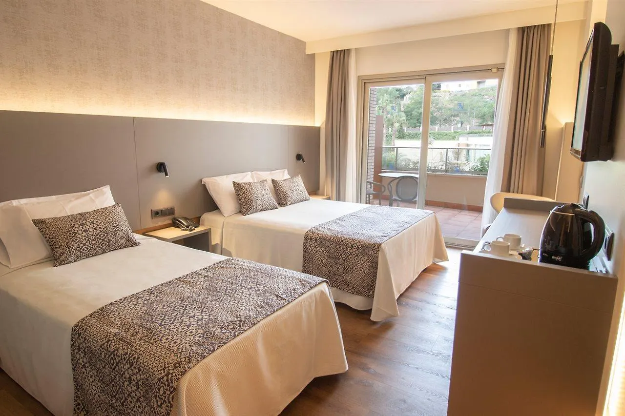 Golden Bahia De Tossa & Spa 4* Sup. توسا ذي مار إسبانيا